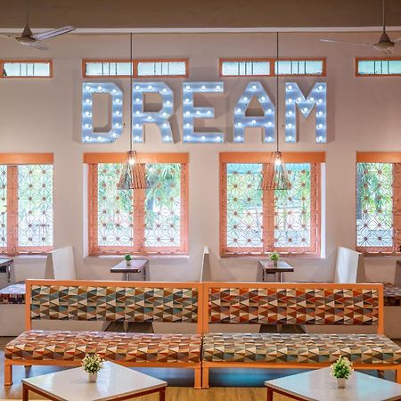 Zostel Aurangabad Hostel ภายนอก รูปภาพ