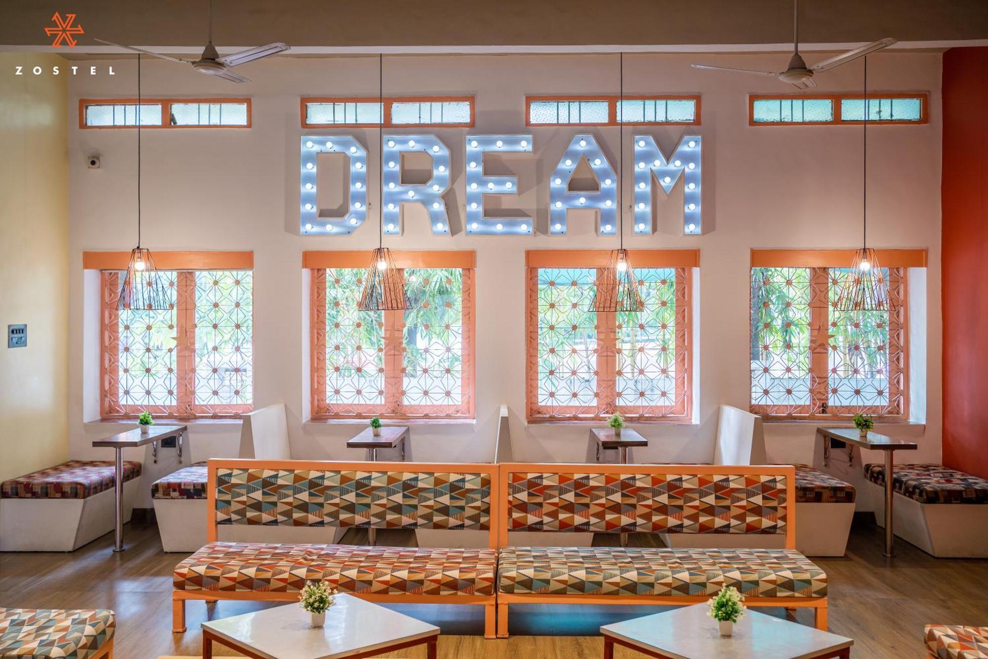 Zostel Aurangabad Hostel ภายนอก รูปภาพ